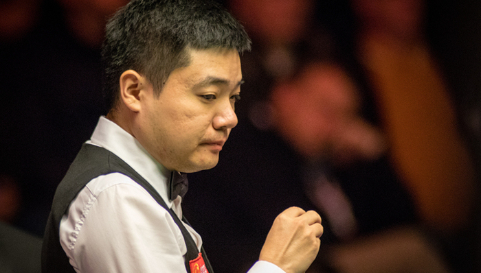 滕哈格：曼联球员难适应我的强硬作风，曾与多名球星发生冲突.