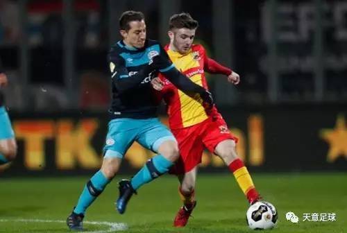 遭遇首轮游！任翔宇／孙文骏0-2不敌王耀新／张御宇 无缘晋级16强