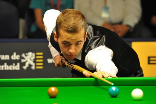 能凭借团队 能凭借团队